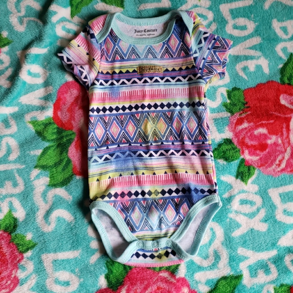 Juicy couture onsie, free with purchase